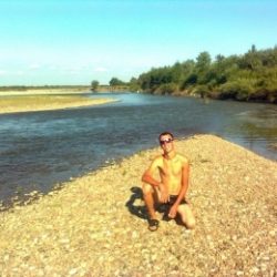 Парень, встречусь с девушкой для куни, возможно большего Парень, встречусь с девушкой для куни, возможно большего