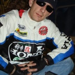 Парень, ищу пару девушек, ЖЖ в Калуге Парень, ищу пару девушек, ЖЖ в Калуге