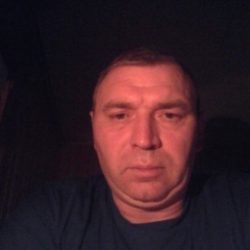 Стройная девушка шатенка ищет мужчину в Калуге для вечерних встреч Стройная девушка шатенка ищет мужчину в Калуге для вечерних встреч