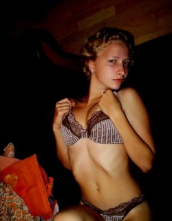 Девушка, ищу настоящего мужчину в Калуге Девушка, ищу настоящего мужчину в Калуге