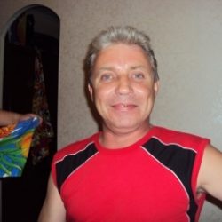 Парень из Москвы. Ищу стройную девушку для нежности и ласки! Парень из Москвы. Ищу стройную девушку для нежности и ласки!